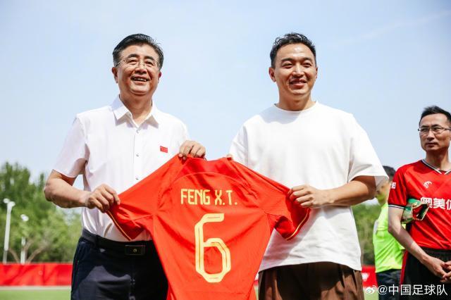 赛事投注-结束21年职业球员生涯！前国脚冯潇霆宣布退役