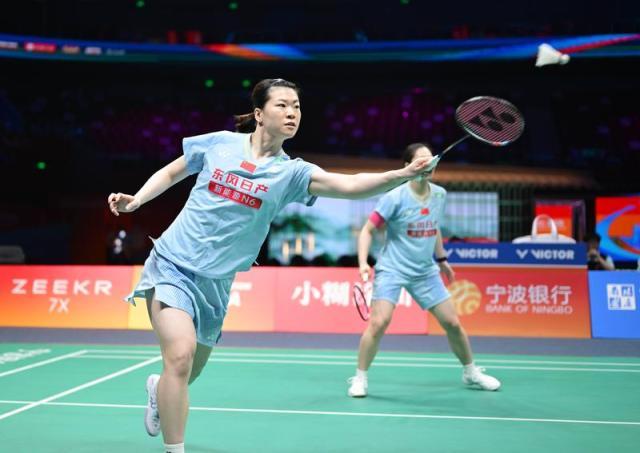 正规平台-国羽包揽亚锦赛女双冠亚军 李怡婧/罗徐敏首夺冠